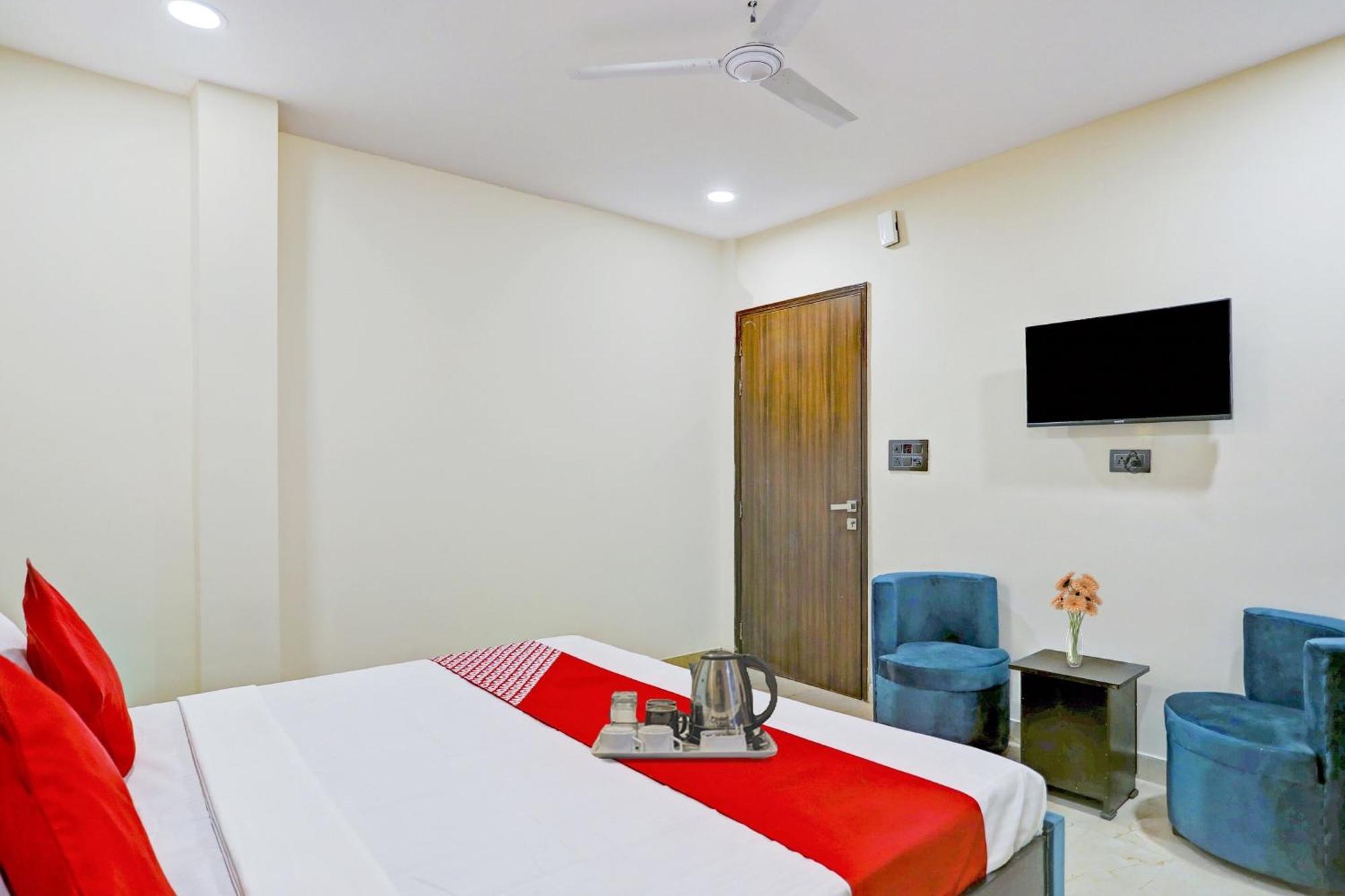 Hotel O Royal Lotus Stay Near Ip Extension Metro Station New Delhi Eksteriør bilde